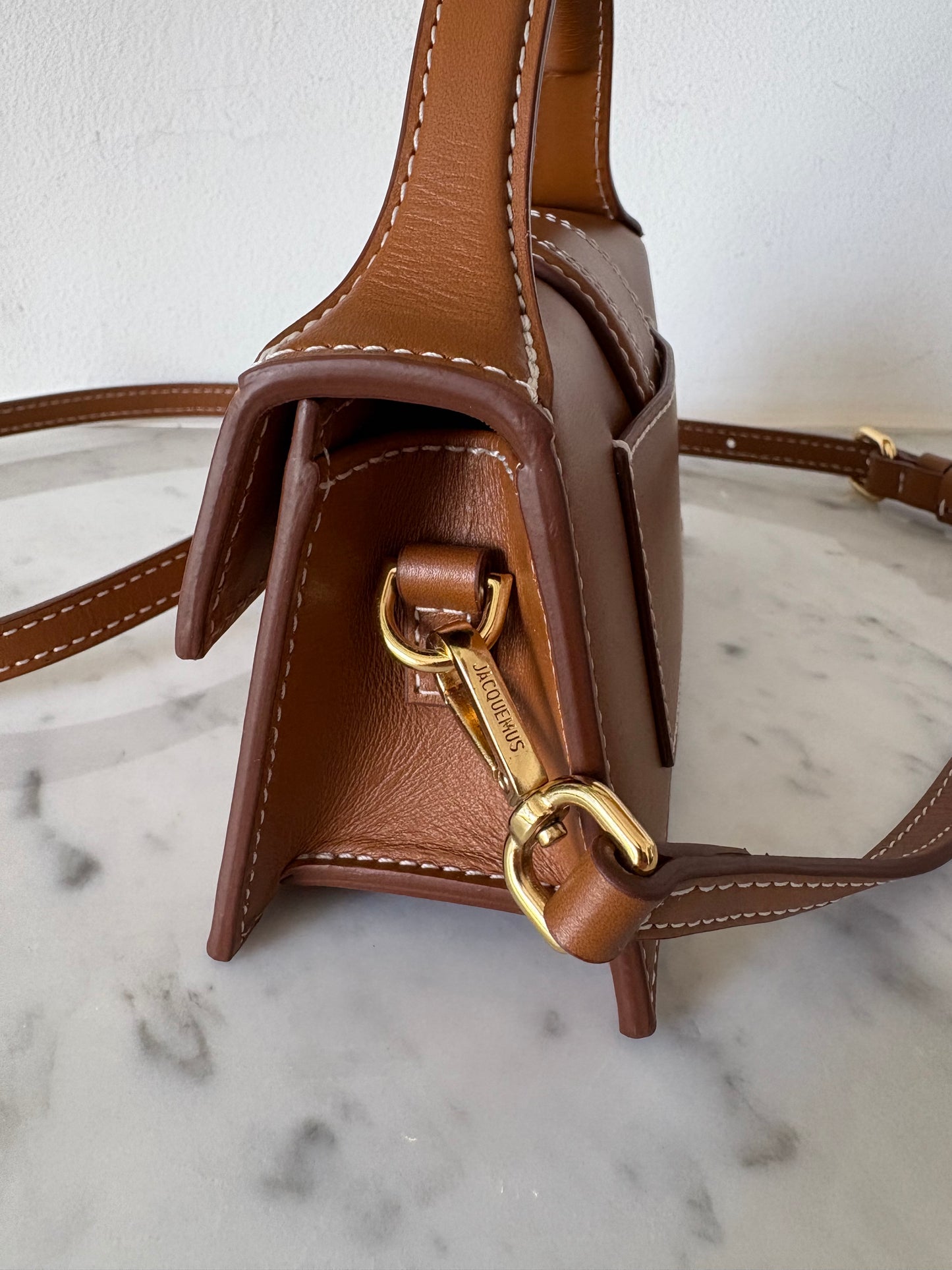 Jacquemus Le Bambino light brown