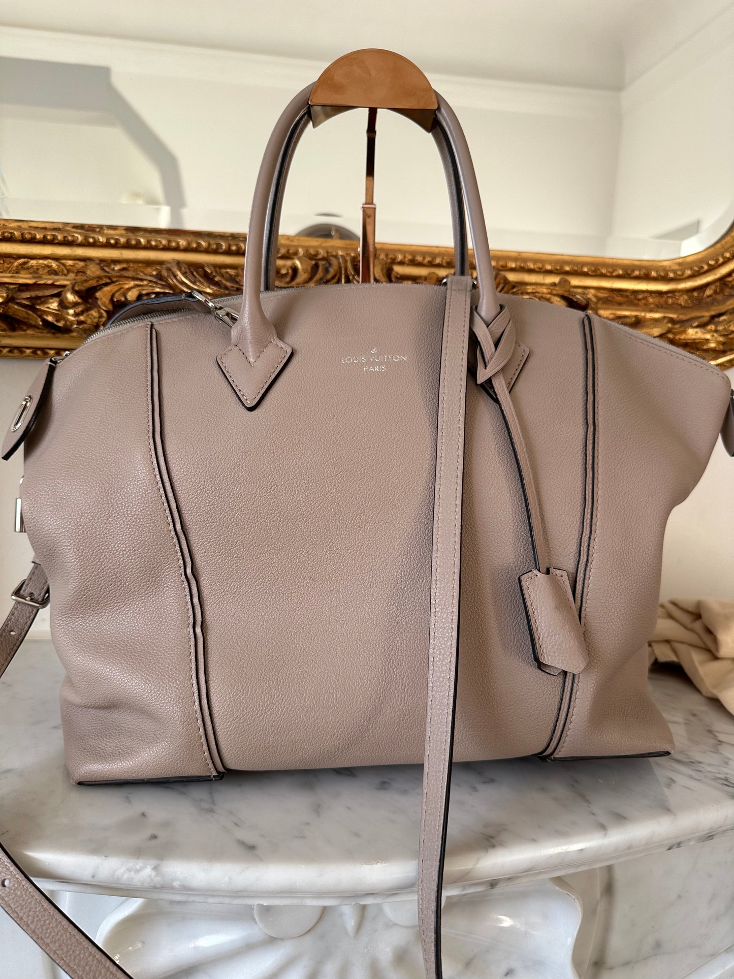 Louis Vuitton soft Lockit tote