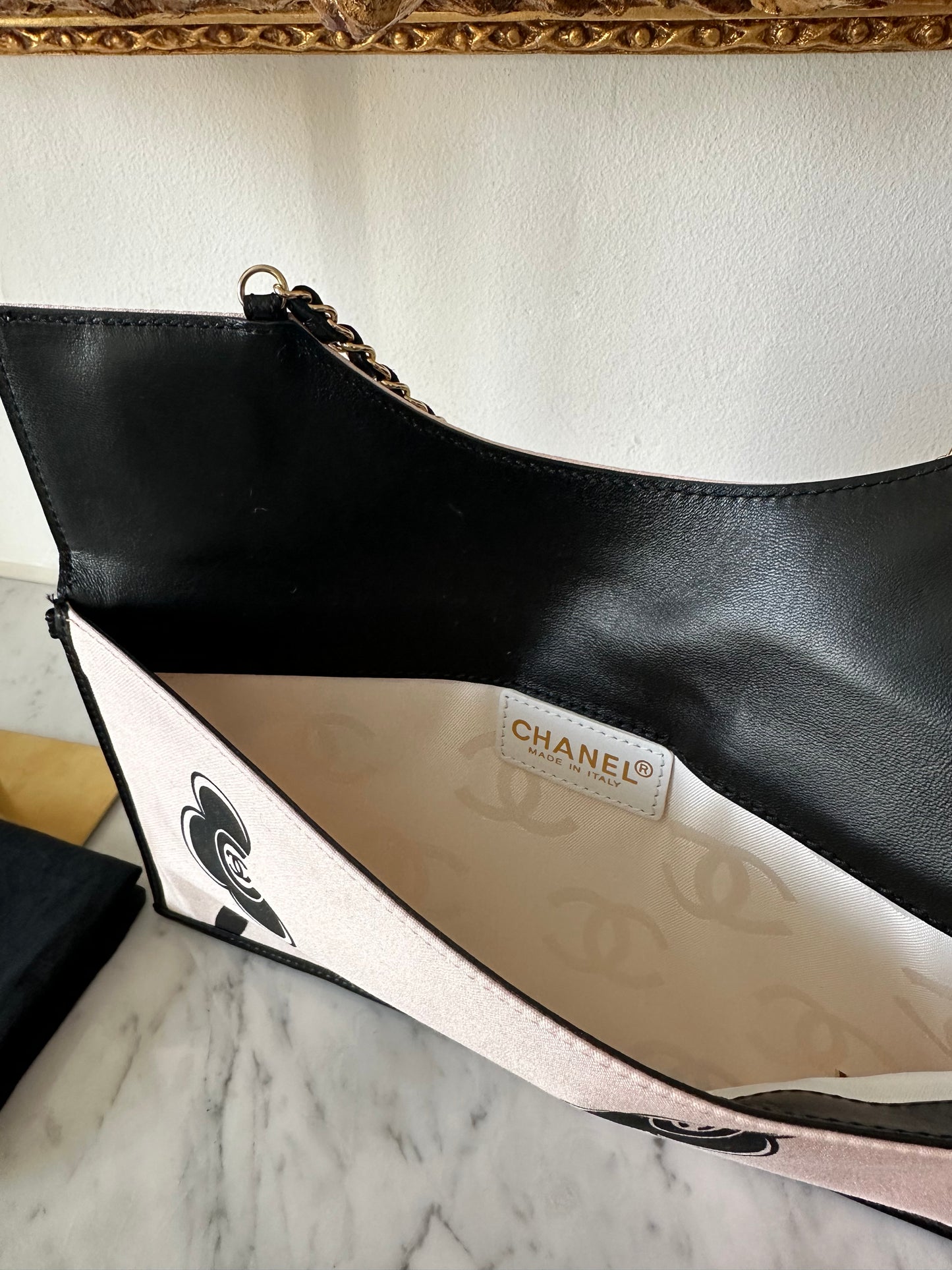Chanel camelia clutch