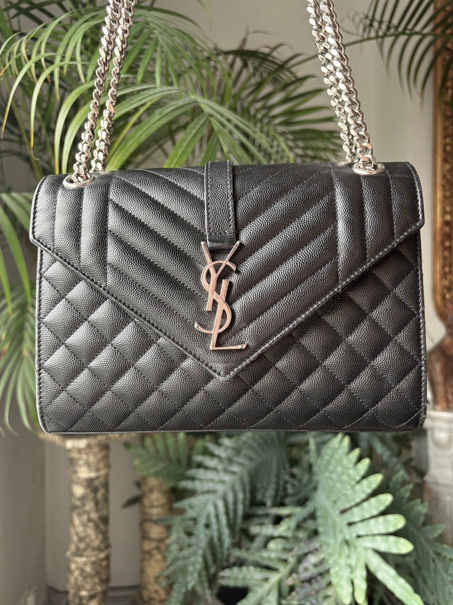 Saint Laurent Envelope bag