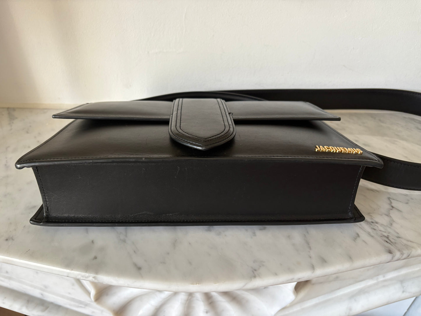 Jacquemus Le Bambino XL