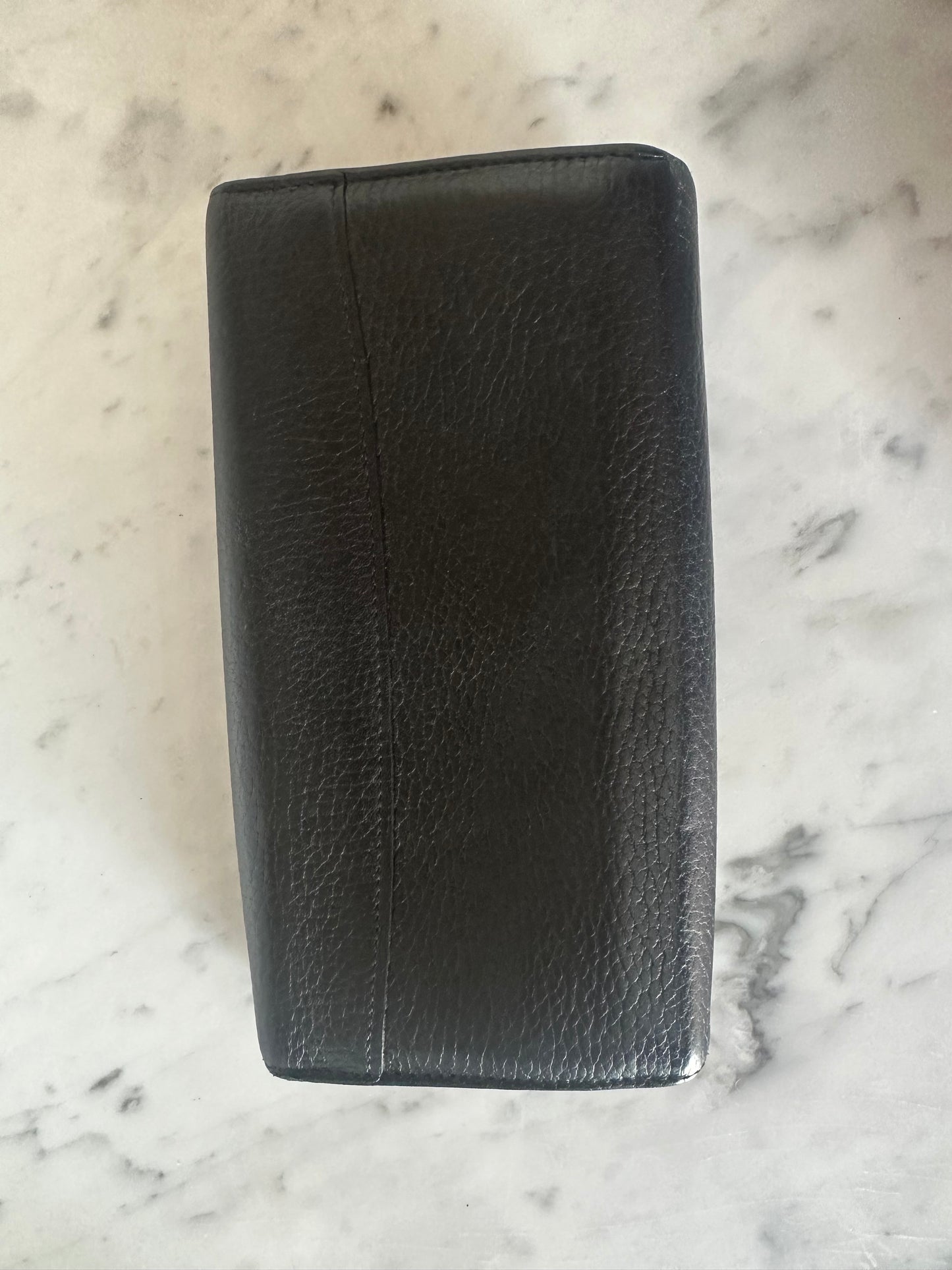Louis Vuitton Capucines wallet