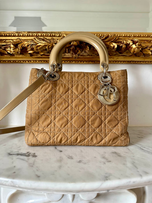 Lady Dior Medium