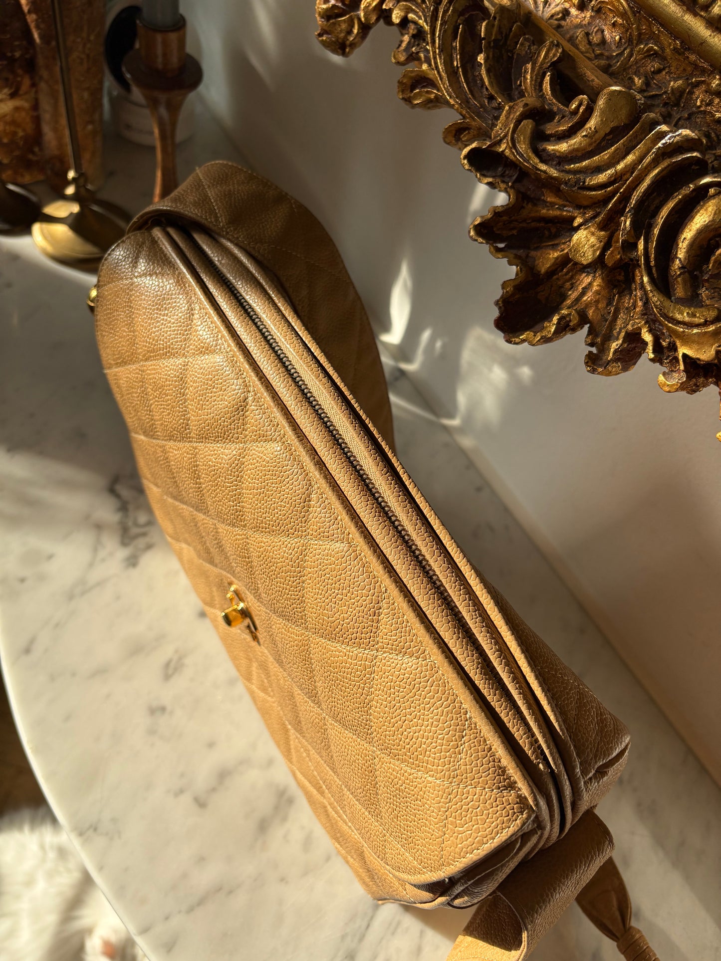 Chanel vintage crossbody bag