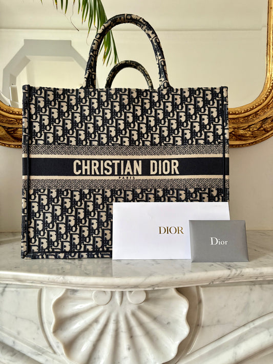Dior Book tote classic