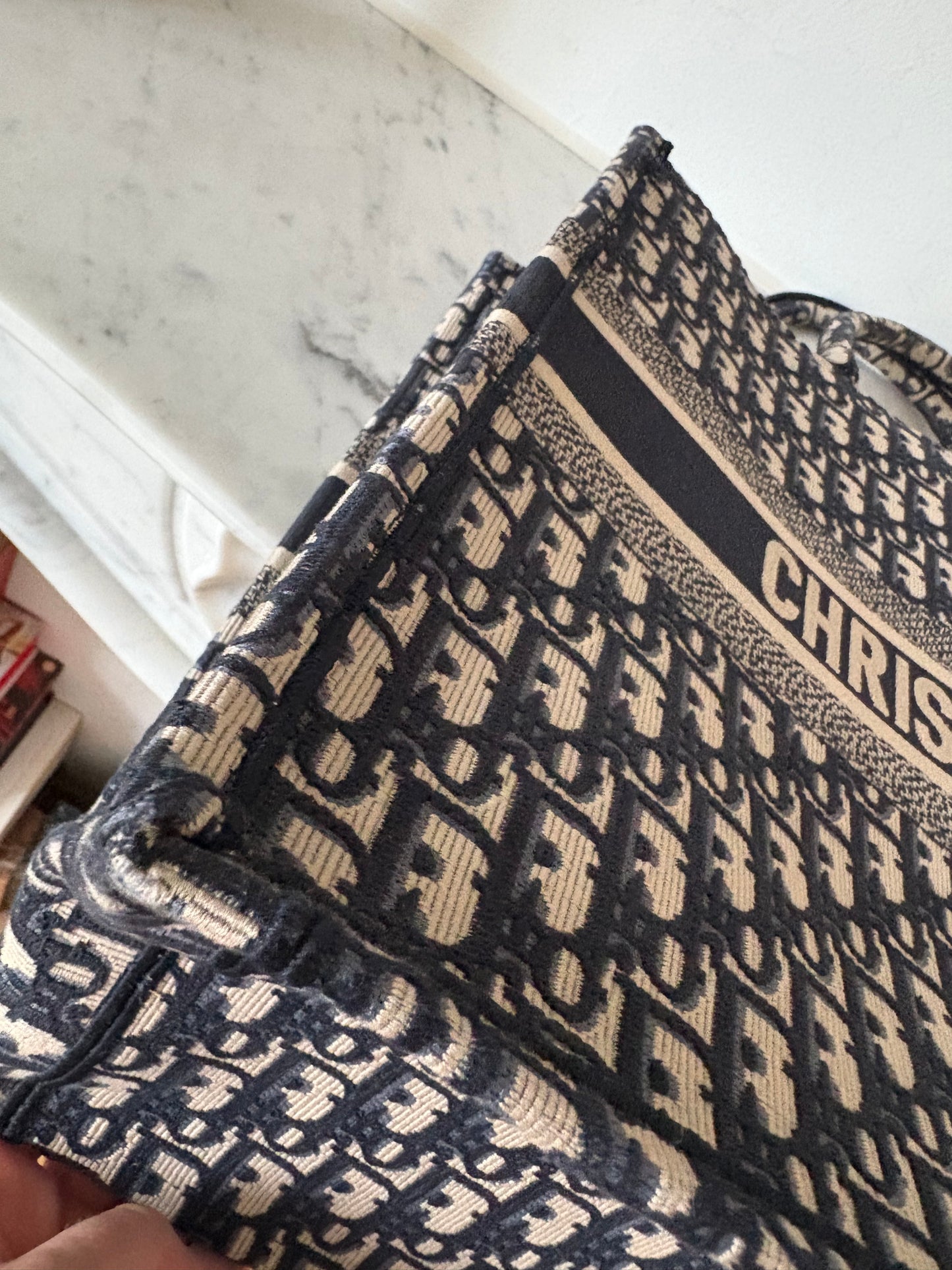 Dior Book tote classic