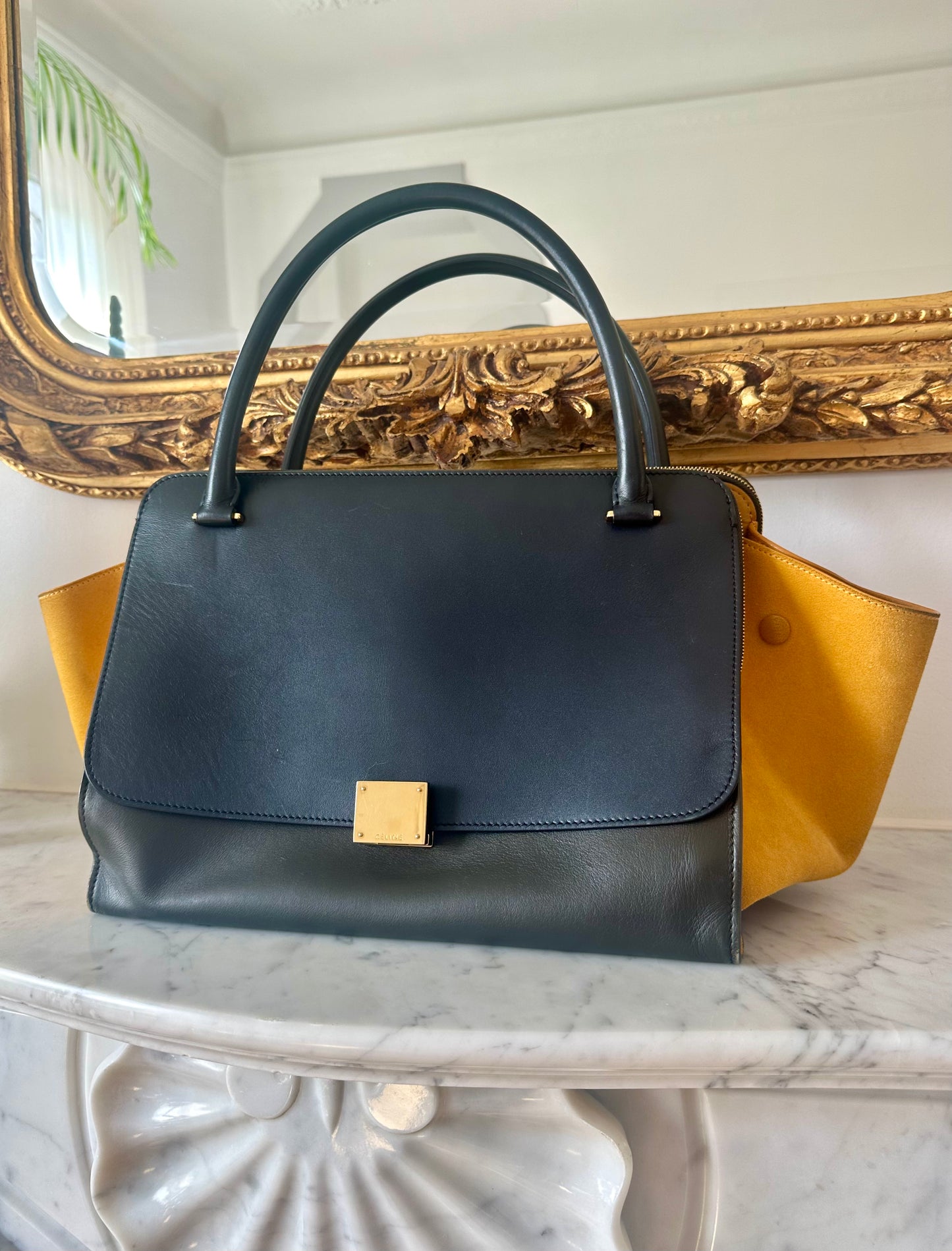 Celine Trapeze