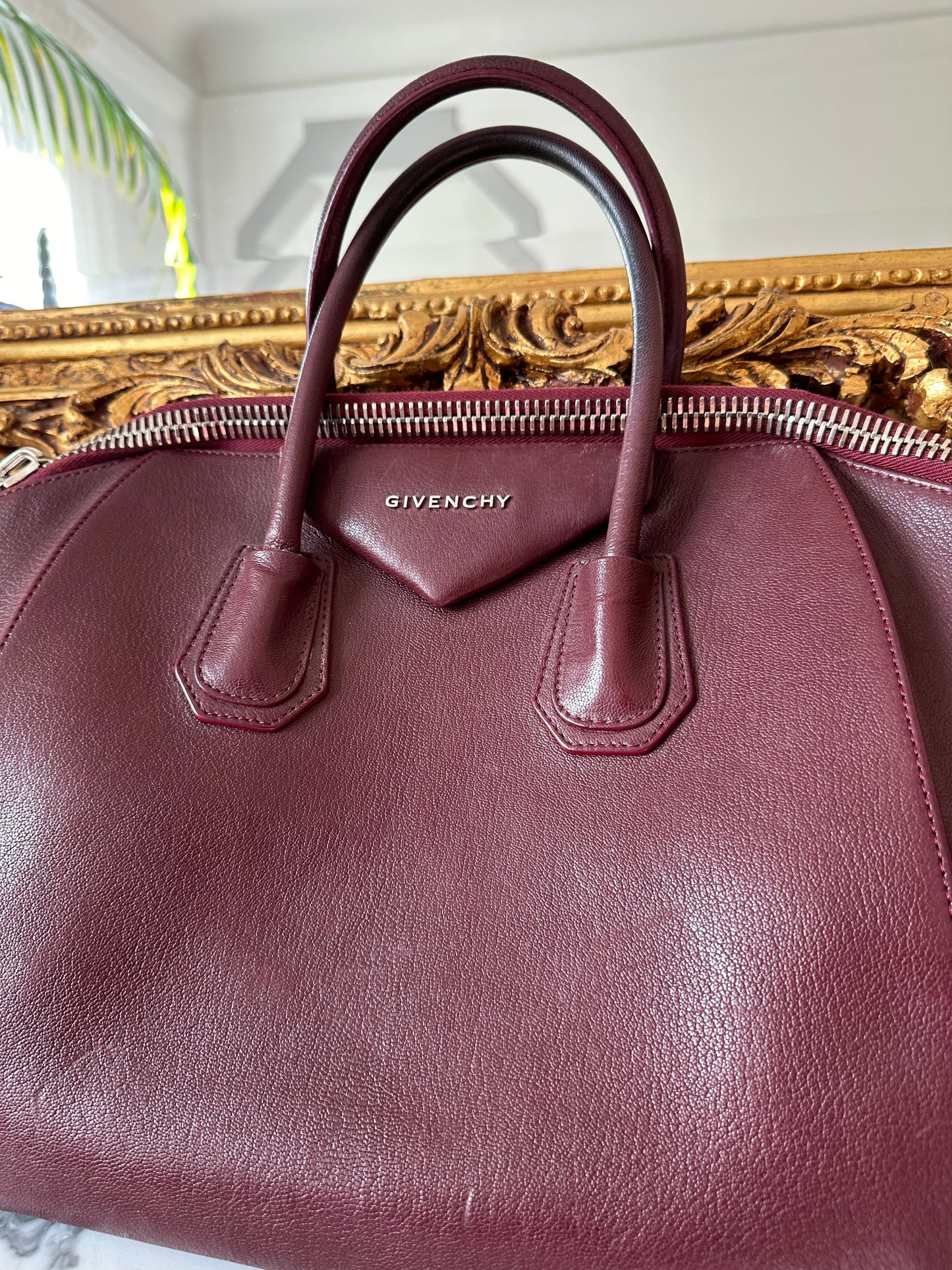 Givenchy Antigona