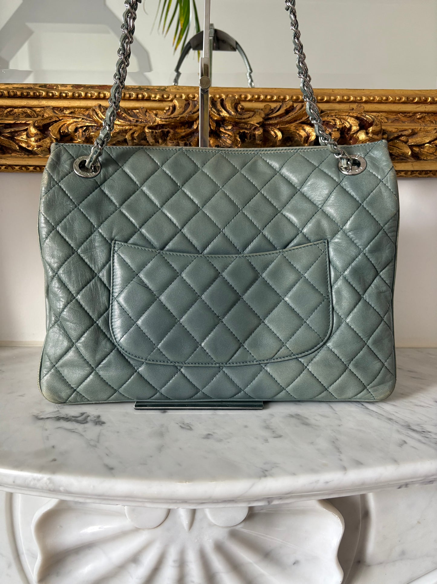 Chanel tote bag