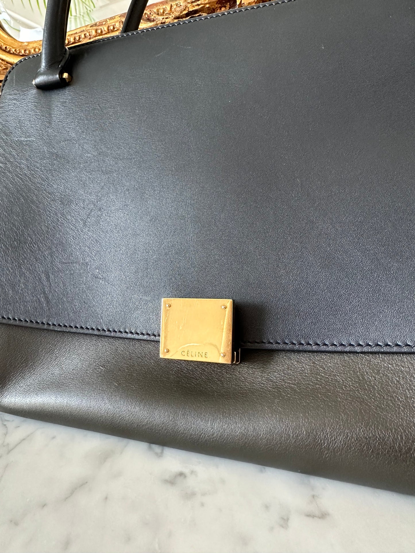 Celine Trapeze