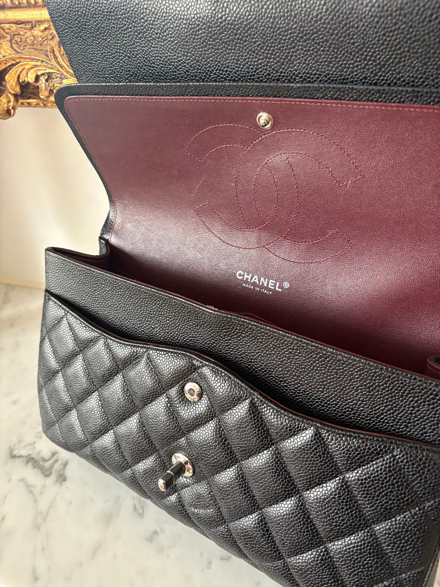 Chanel Jumbo classic