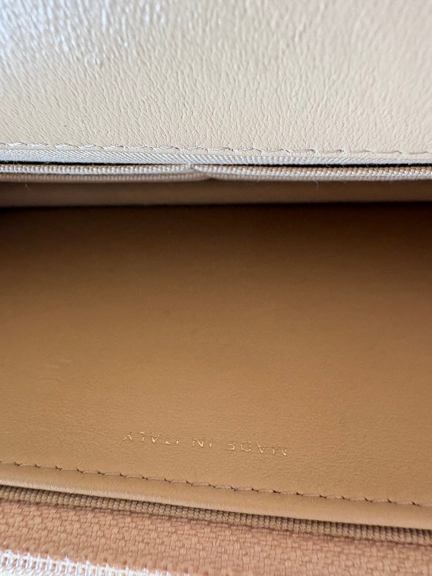 Chanel 19 WOC