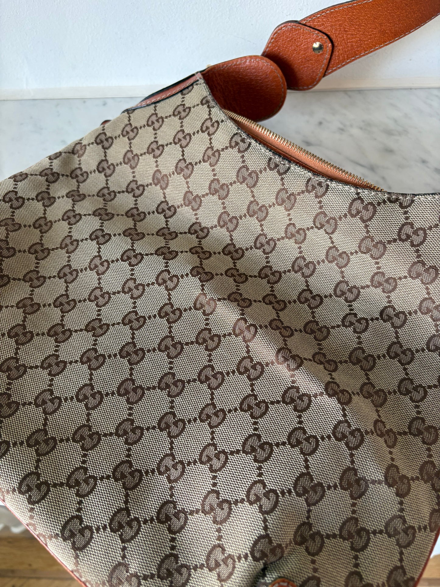 Gucci vintage hobo