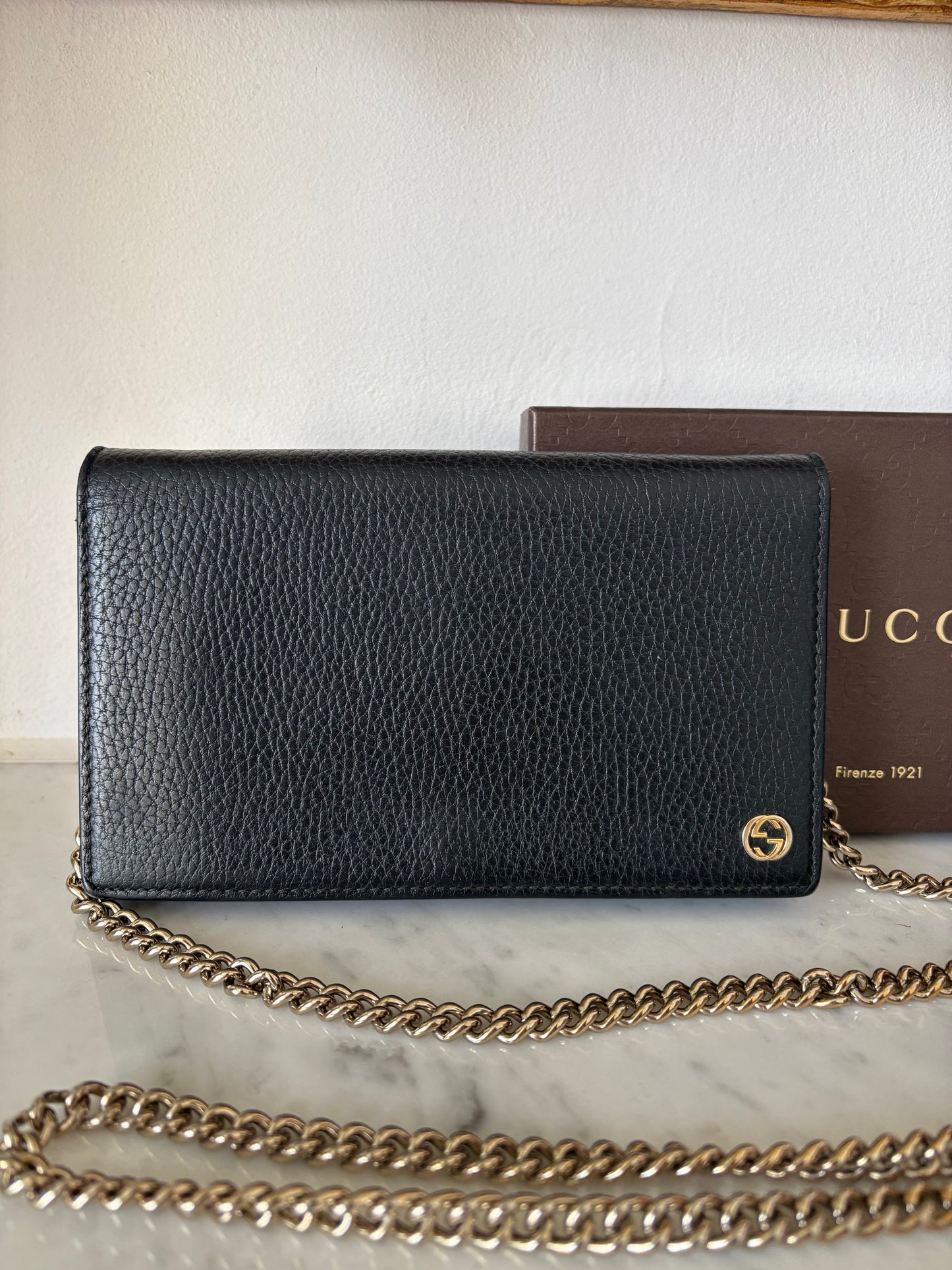 Gucci Wallet on Chain
