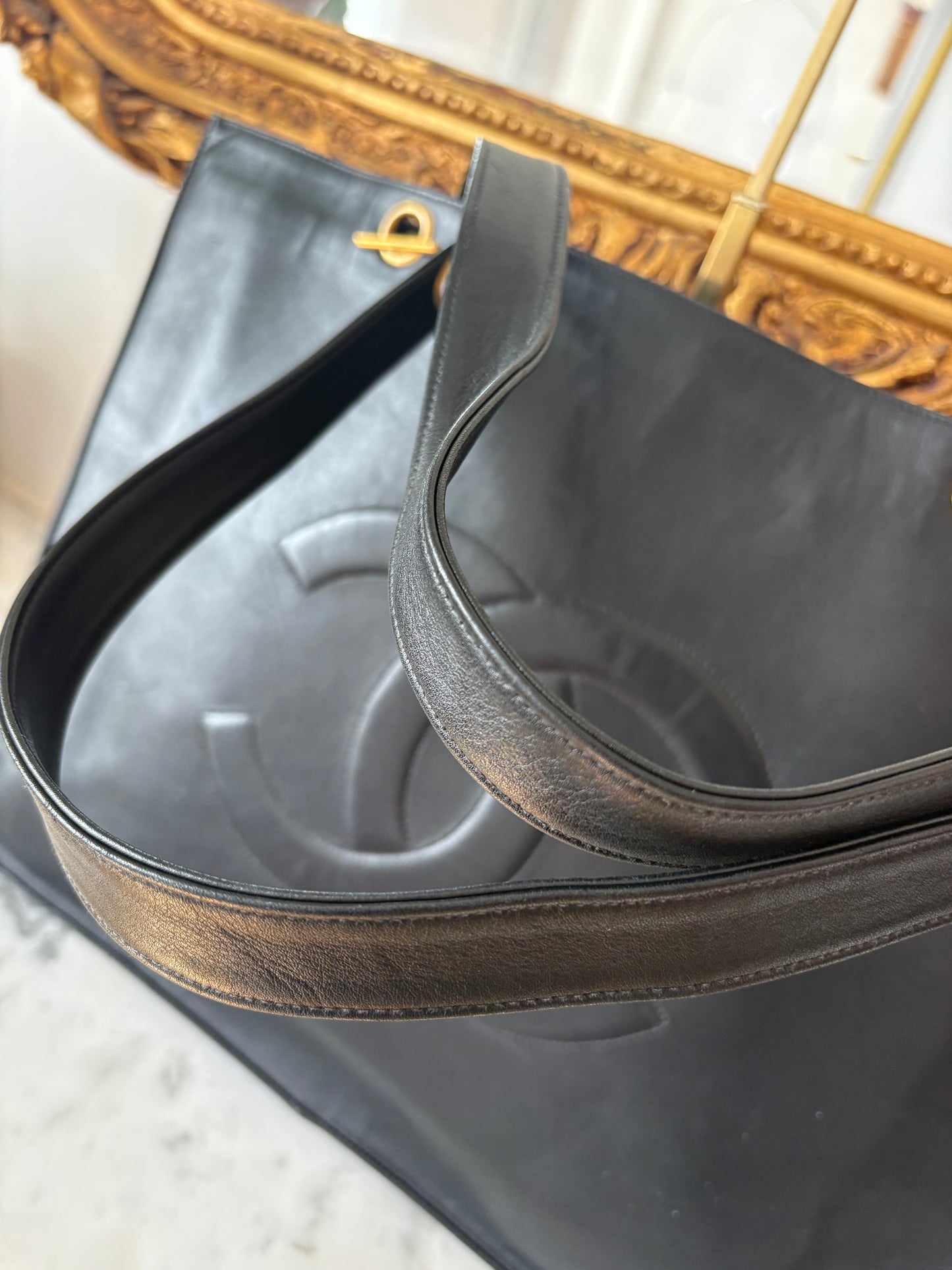 Chanel vintage tote
