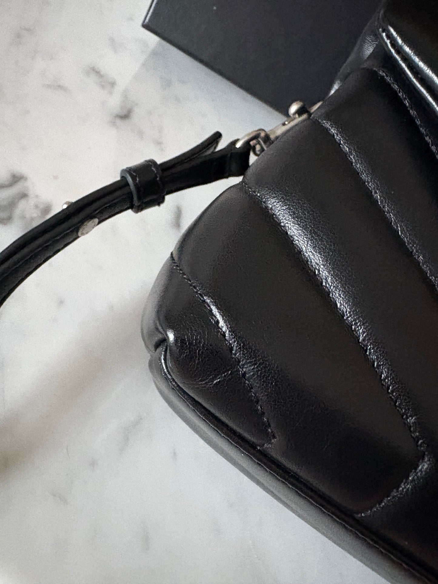 Saint Laurent Loulou