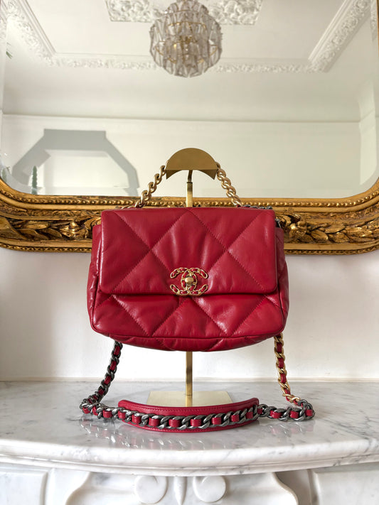 Chanel 19