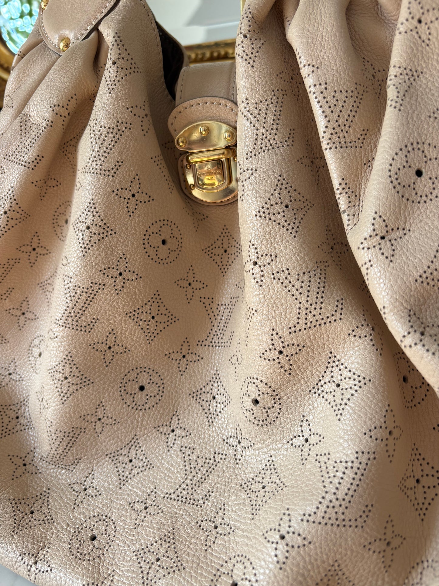 -RESERVED-Louis Vuitton Mahina