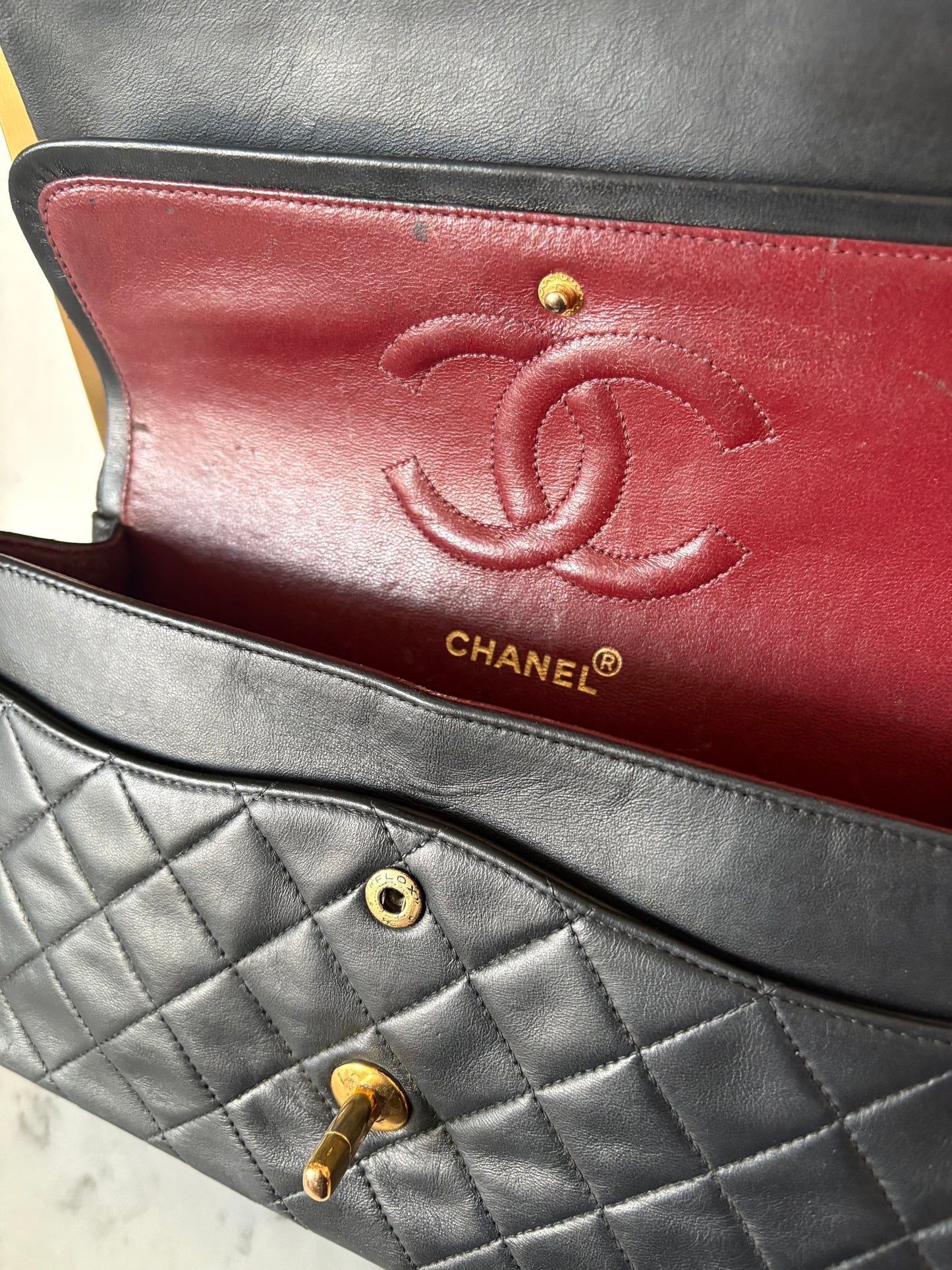 Chanel Classic Flap medium