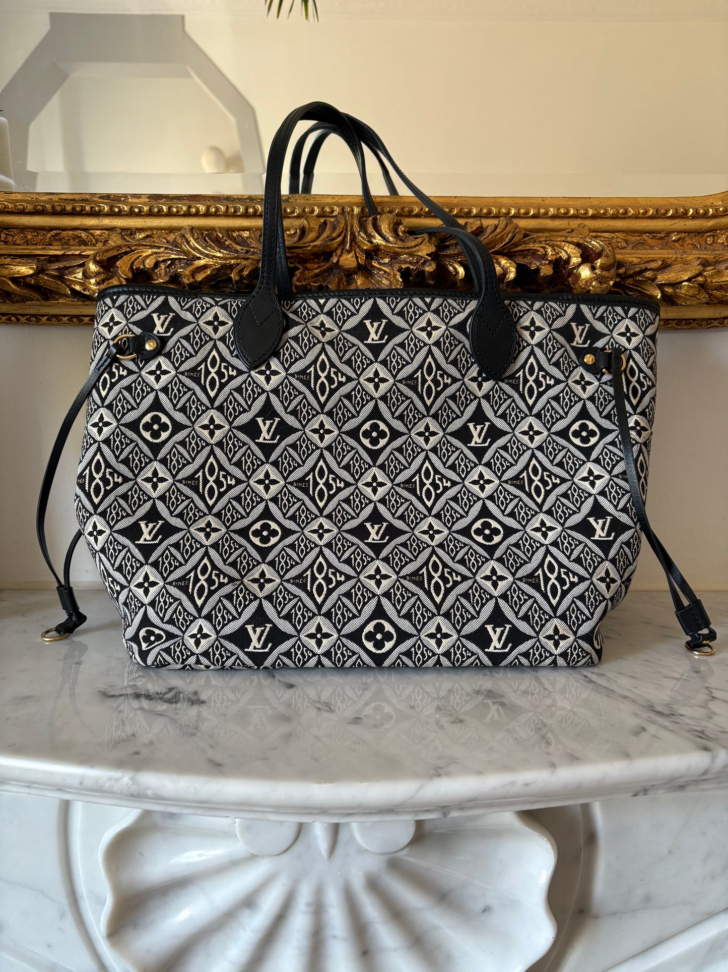 Louis Vuitton Neverfull limited edition