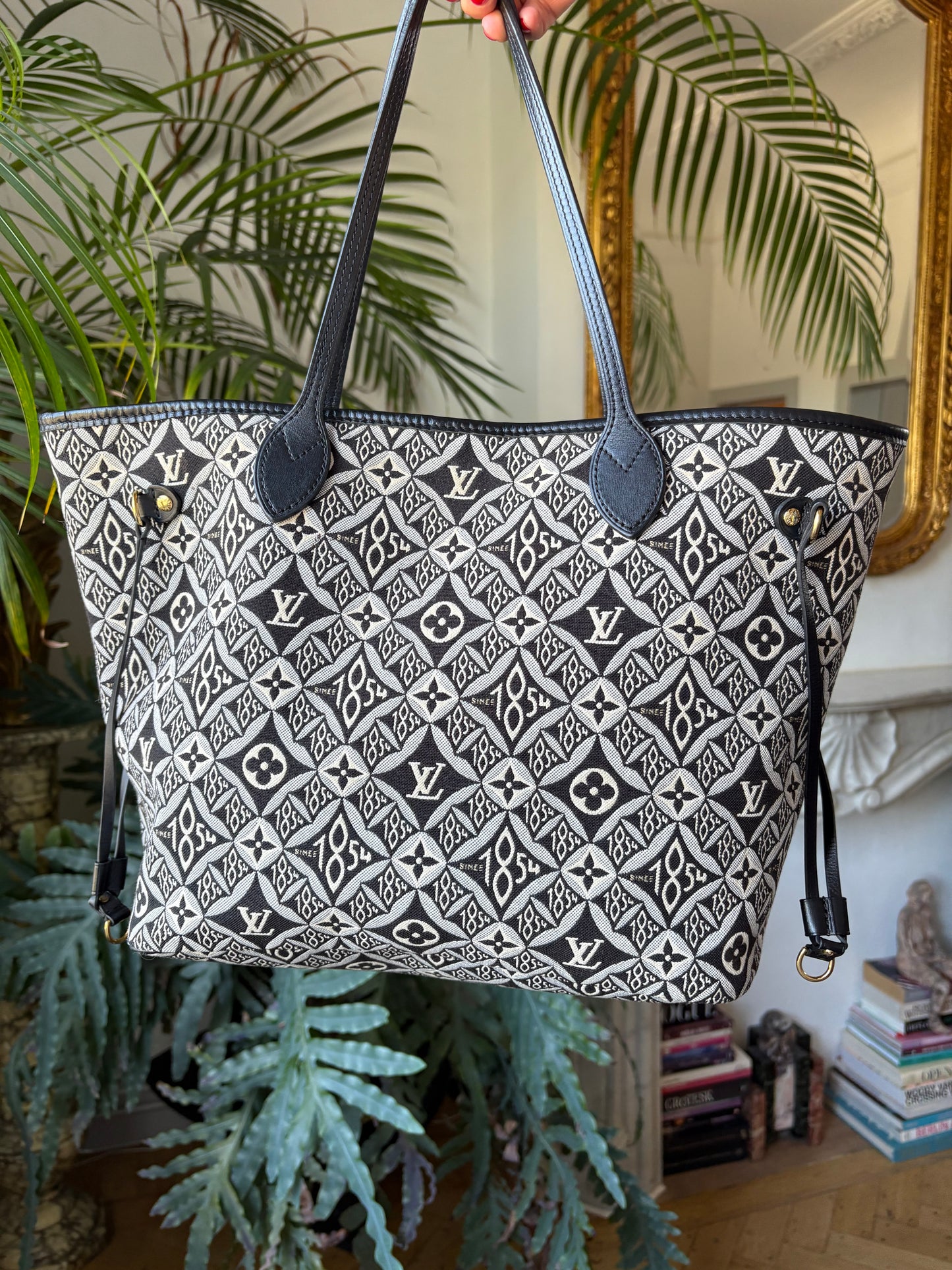 Louis Vuitton Neverfull limited edition