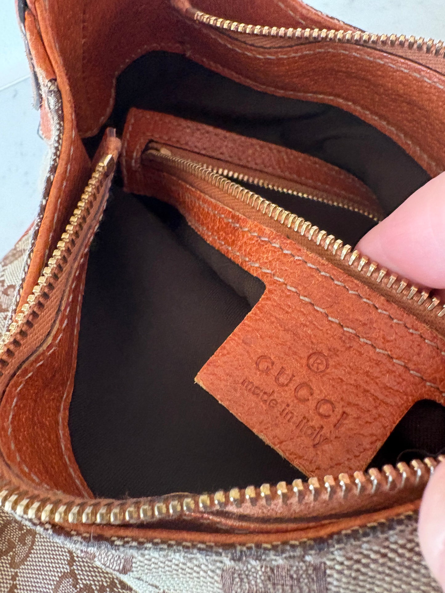 Gucci vintage hobo