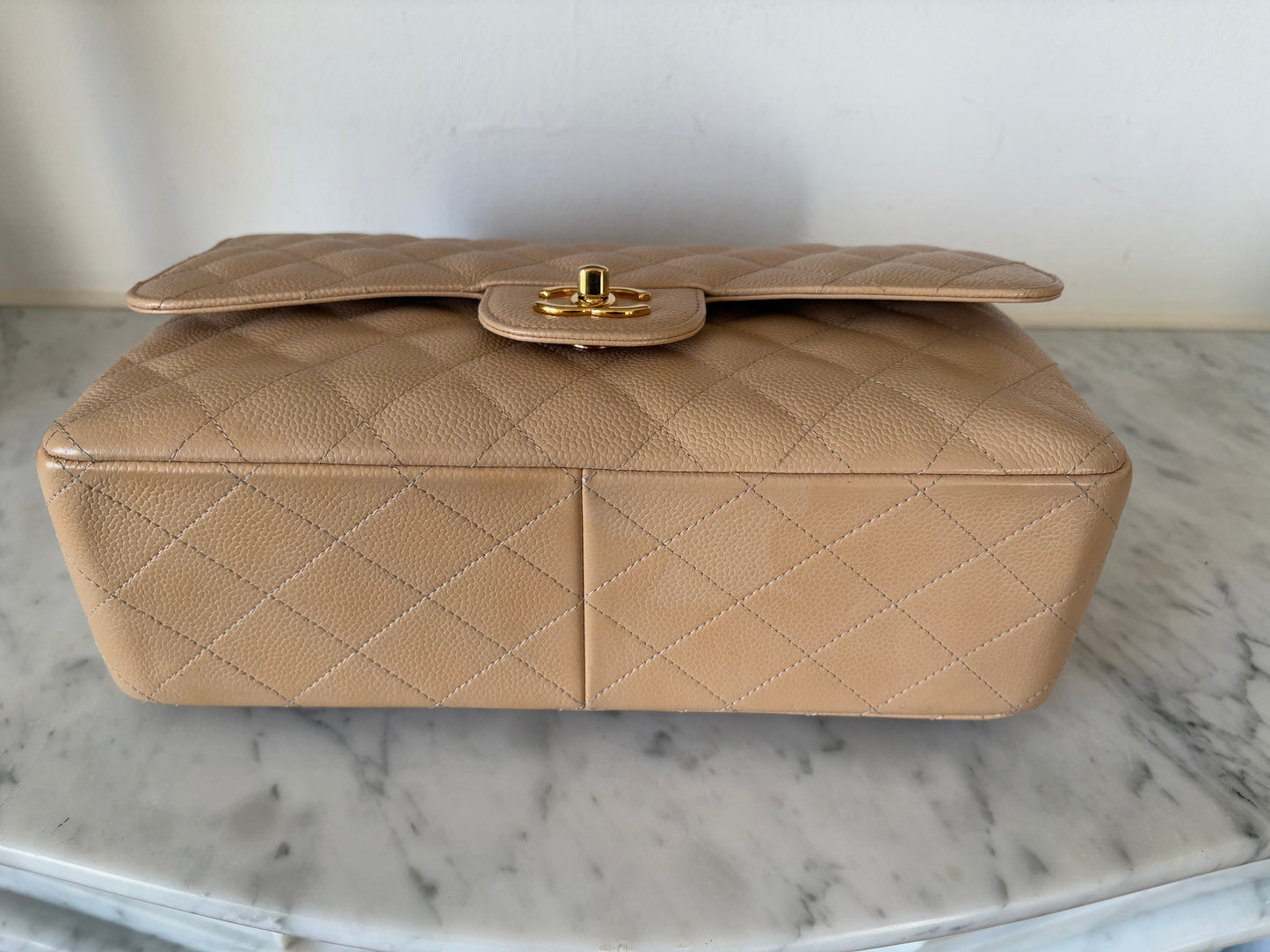 Chanel Jumbo classic flap