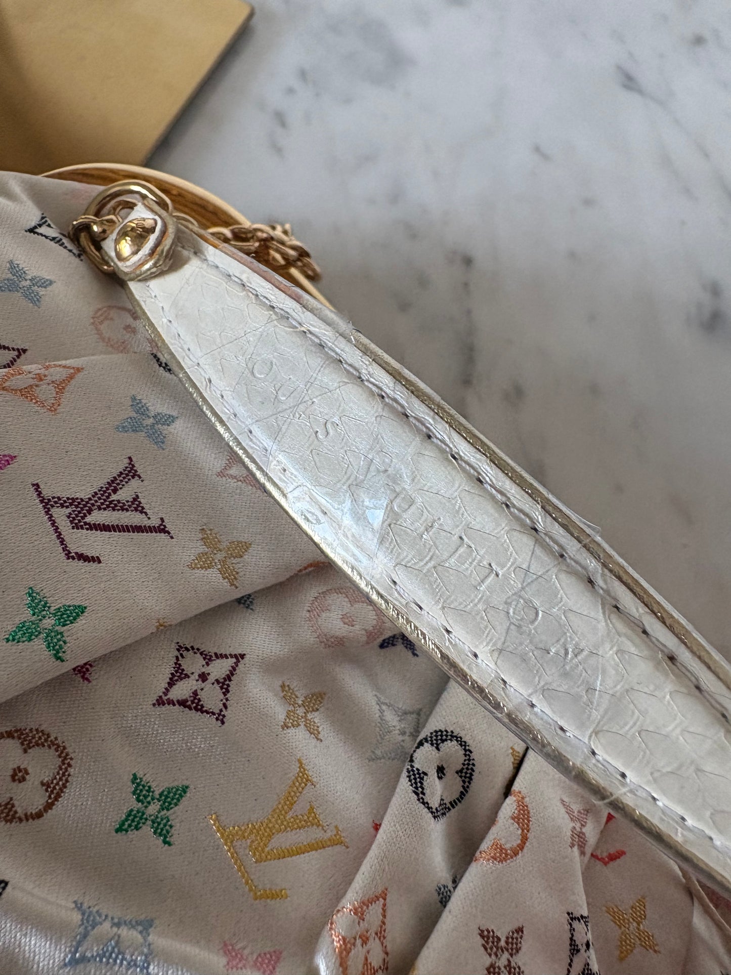 Louis Vuitton Aumoniere Multicolor