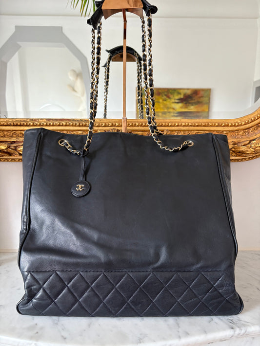 Chanel vintage tote
