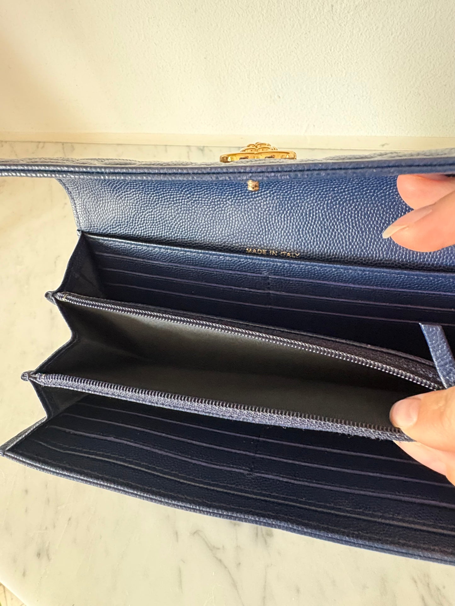 Chanel Camelia wallet