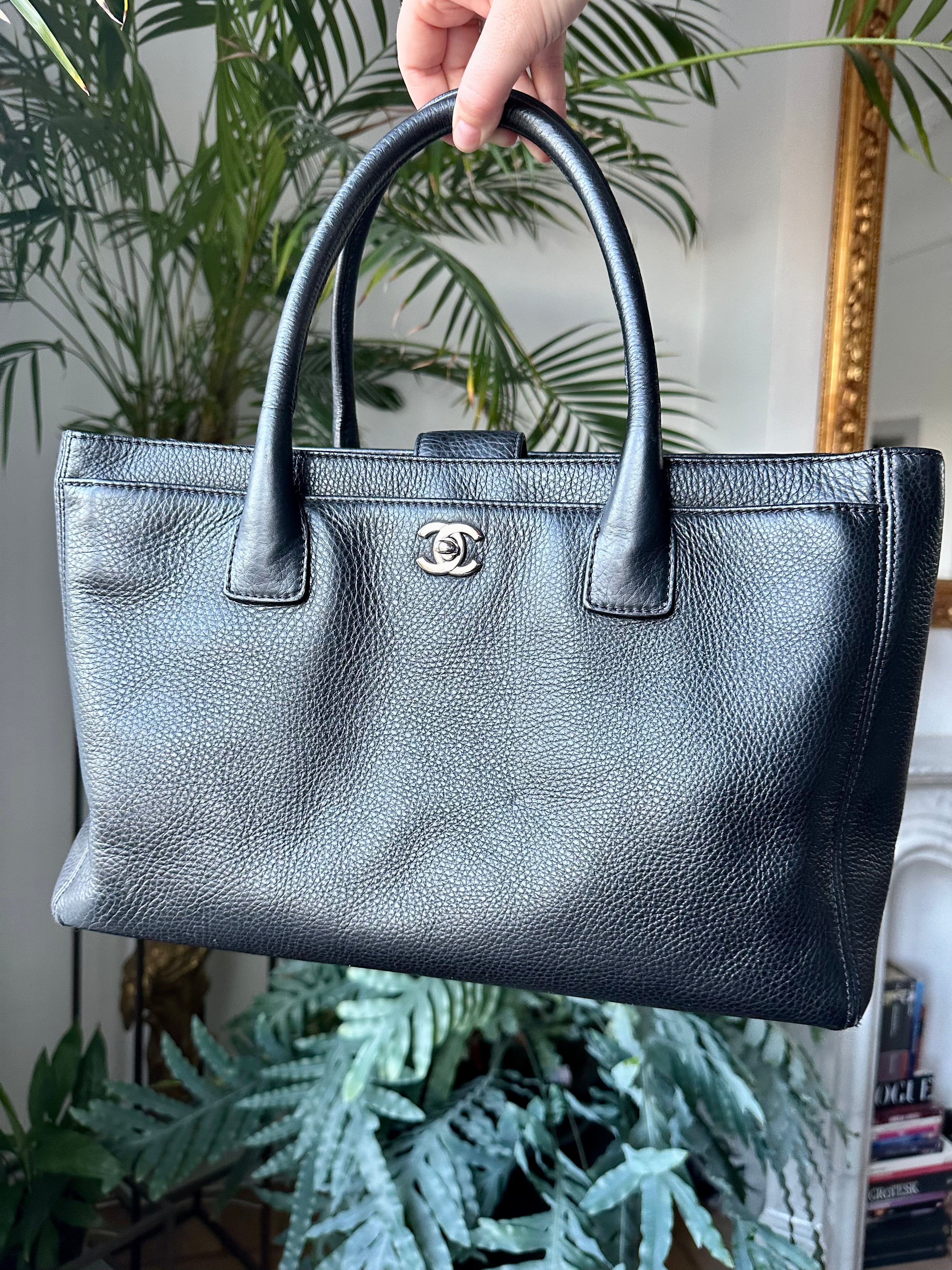 Chanel executive tote sale