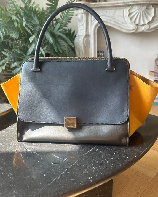 Celine Trapeze