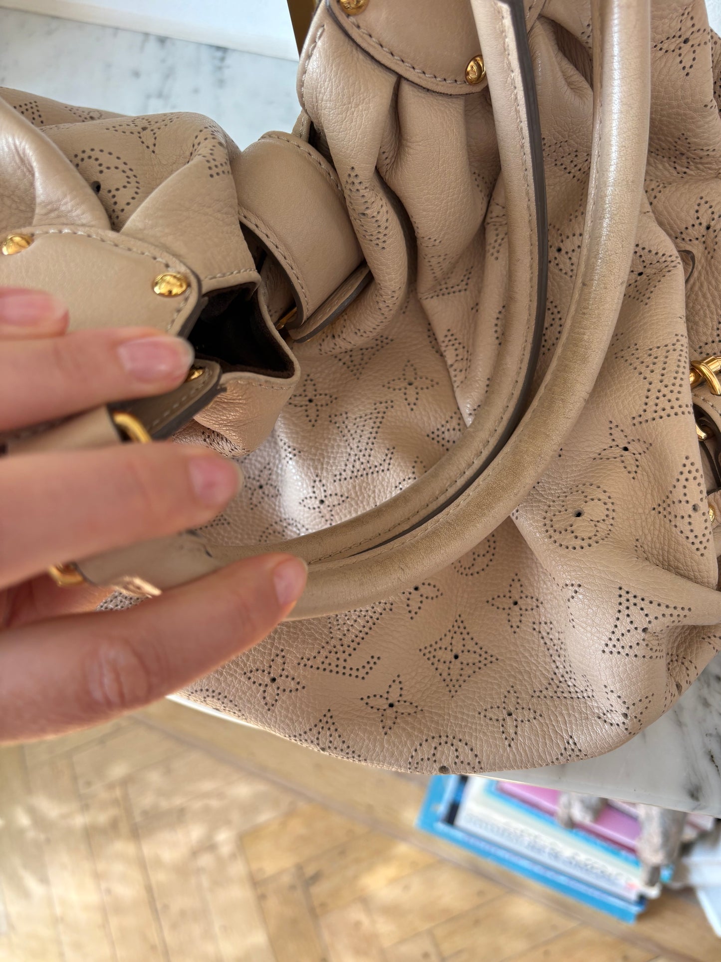-RESERVED-Louis Vuitton Mahina