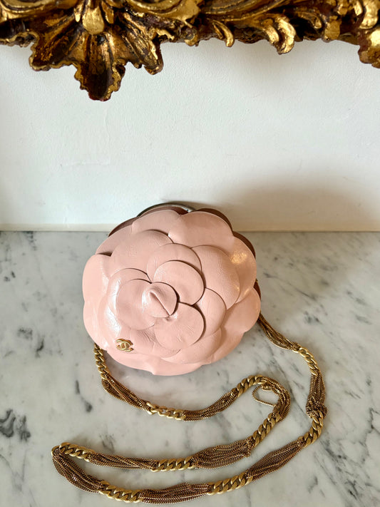 Chanel Camellia clutch