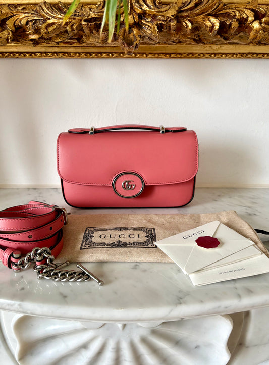 Gucci petite GG