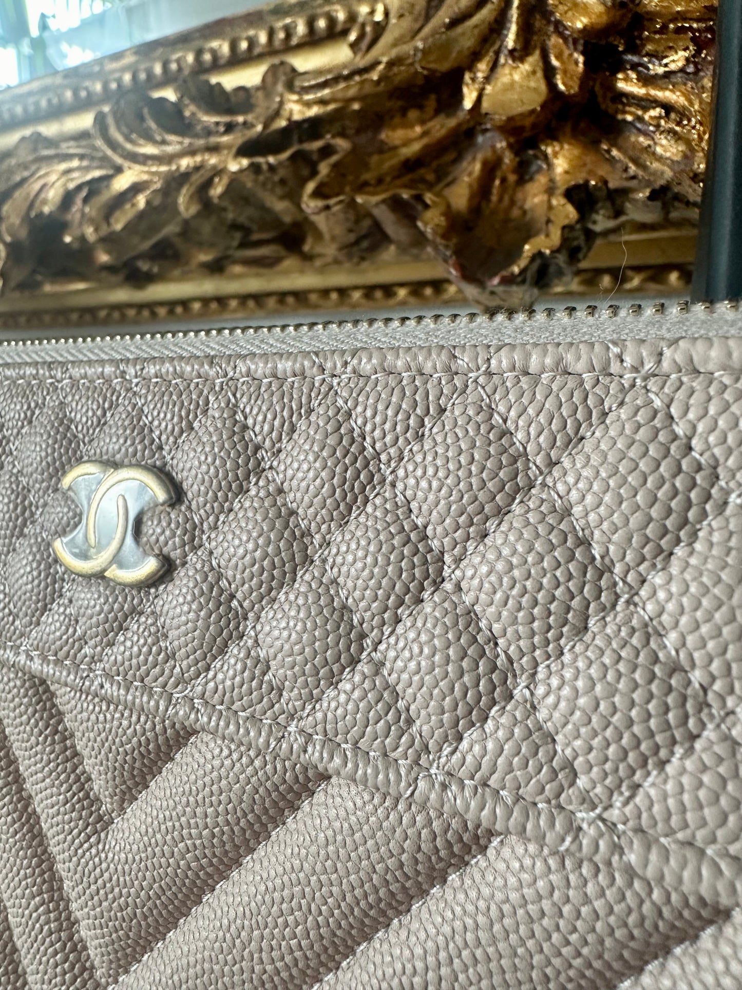 Chanel classic zipped pouch