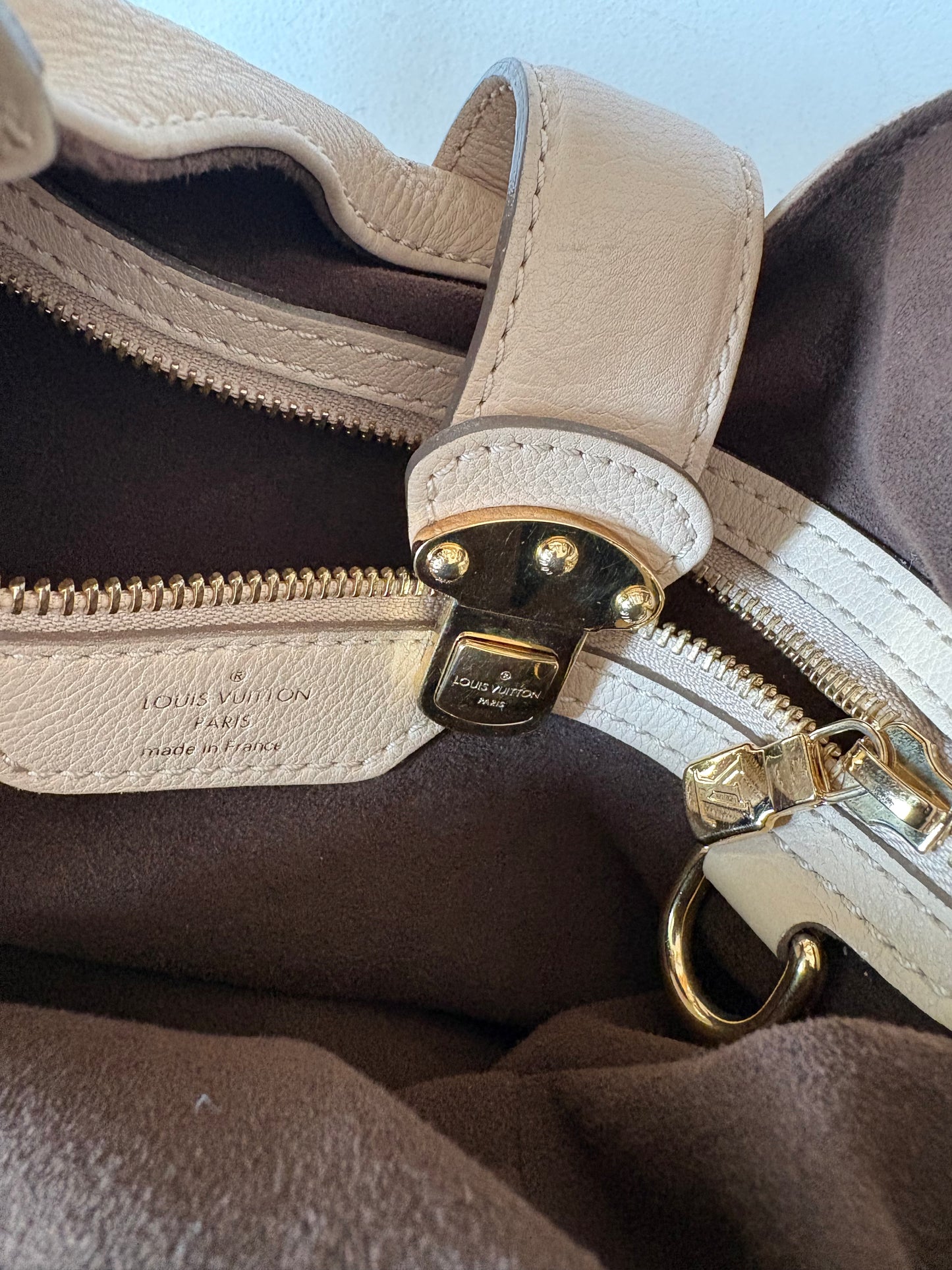-RESERVED-Louis Vuitton Mahina