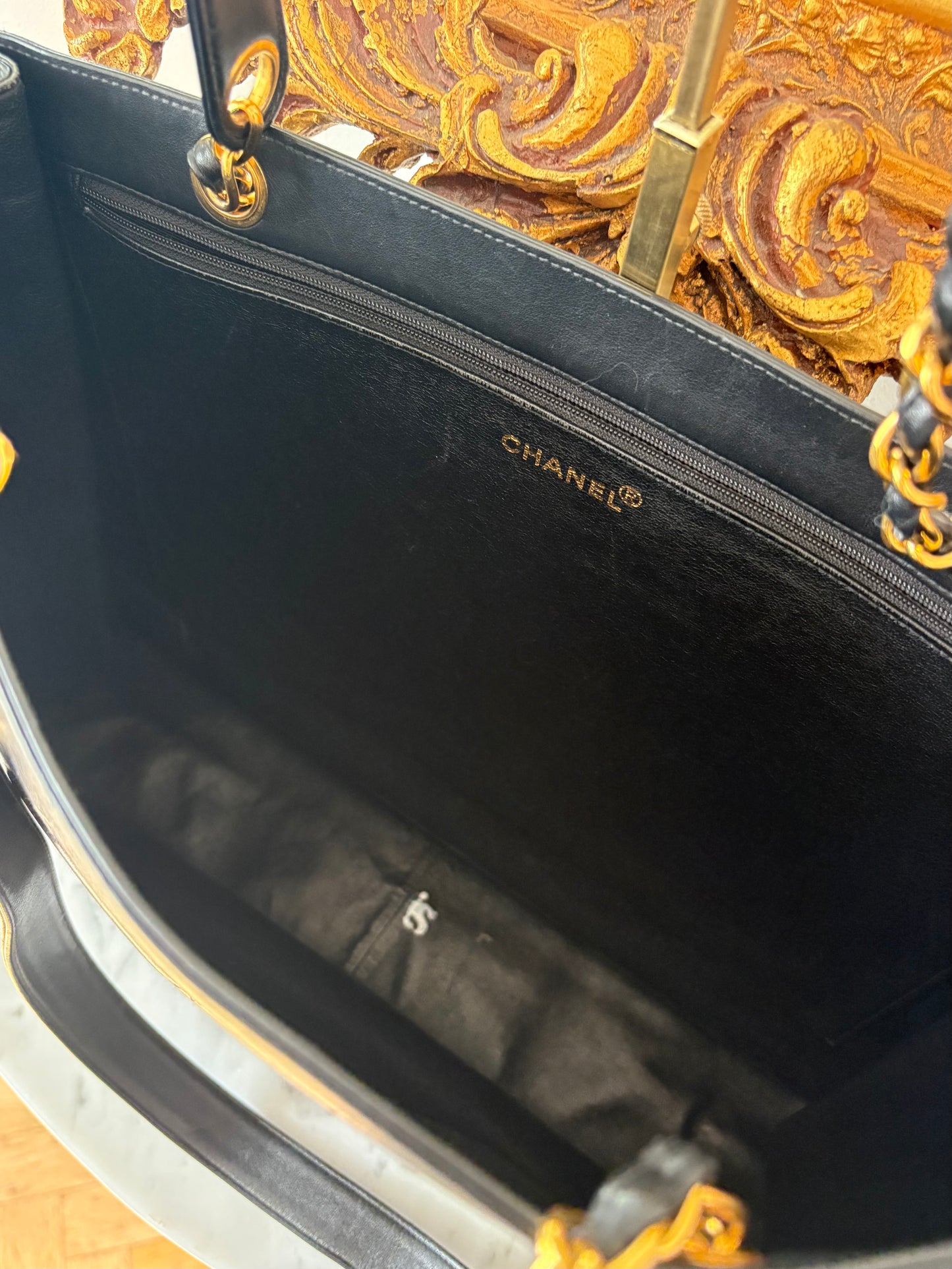 Chanel vintage tote
