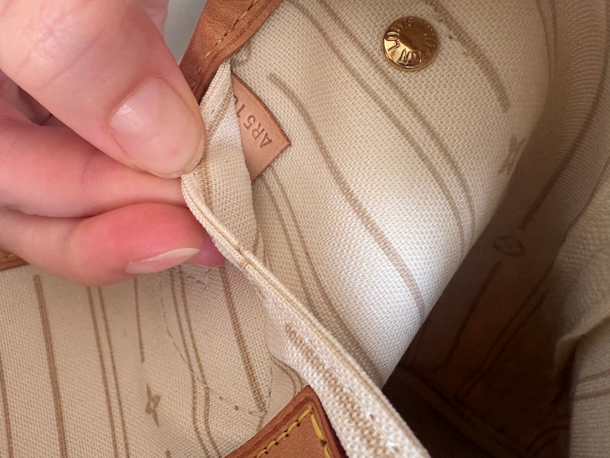 Louis Vuitton Neverfull PM