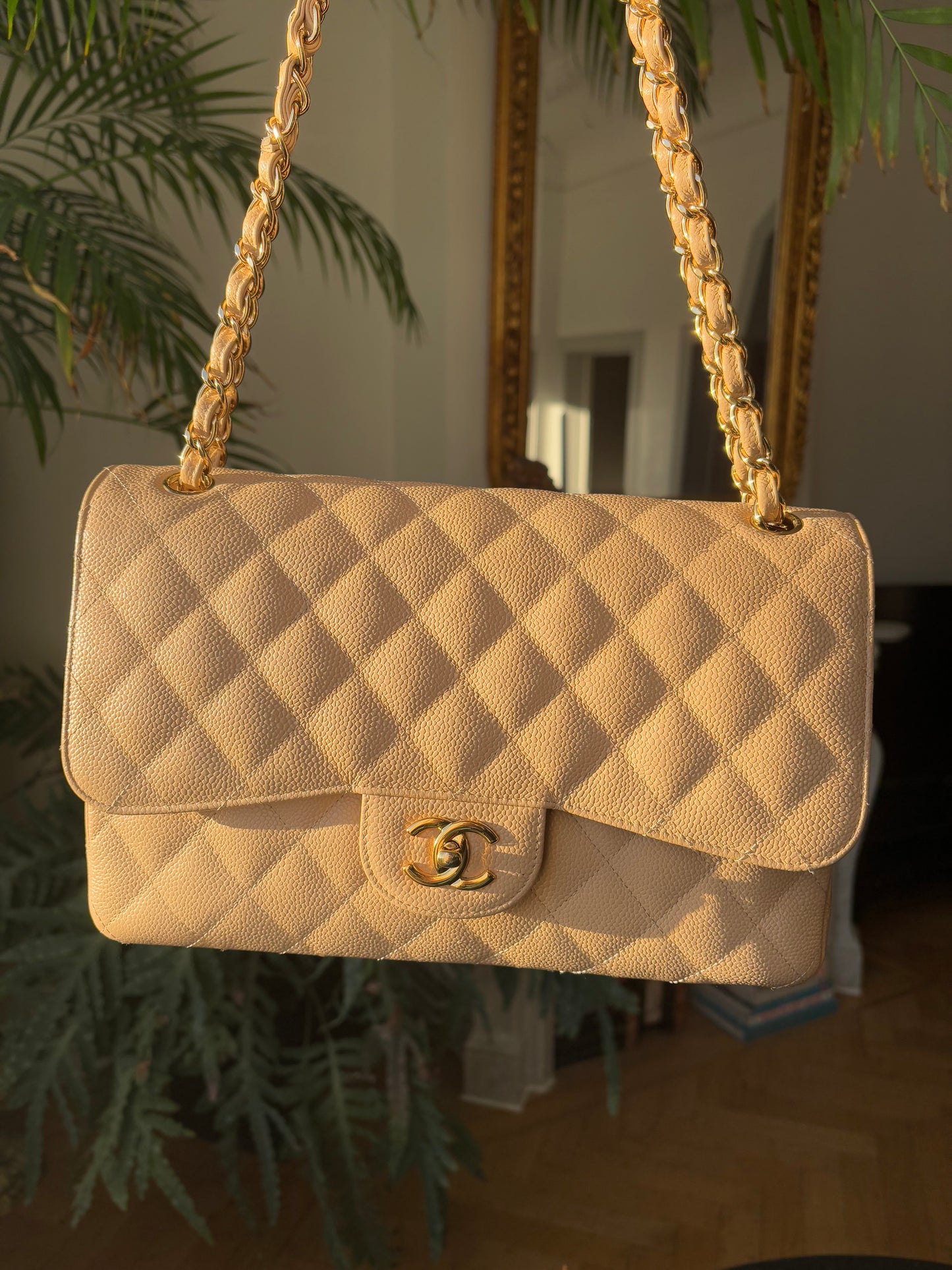 Chanel Jumbo classic flap