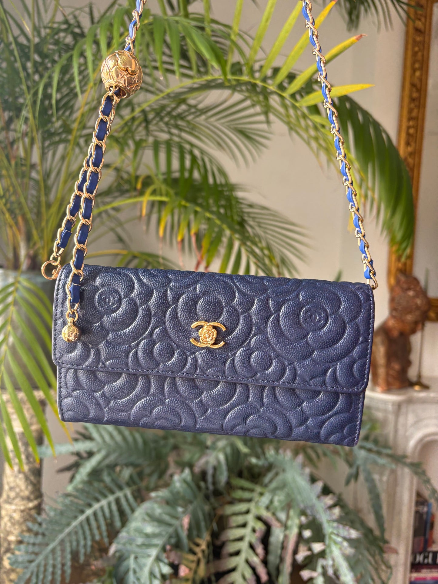 Chanel Camelia wallet