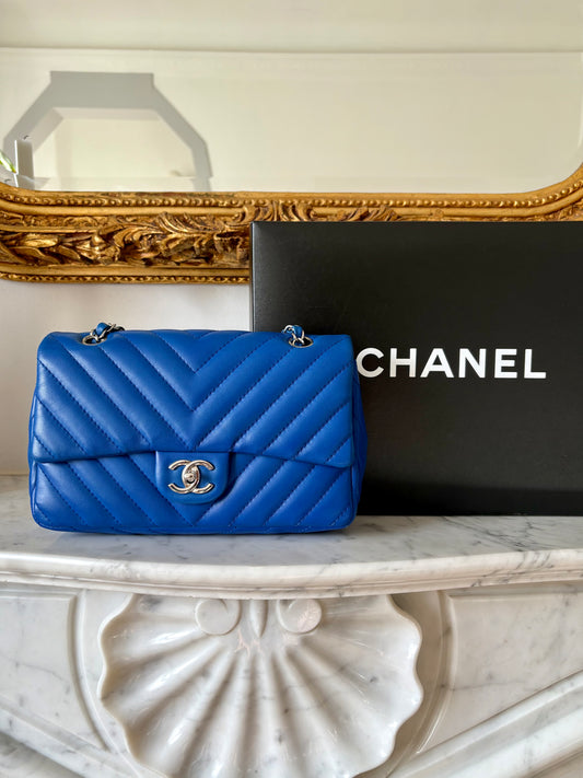 Chanel Chevron single flap