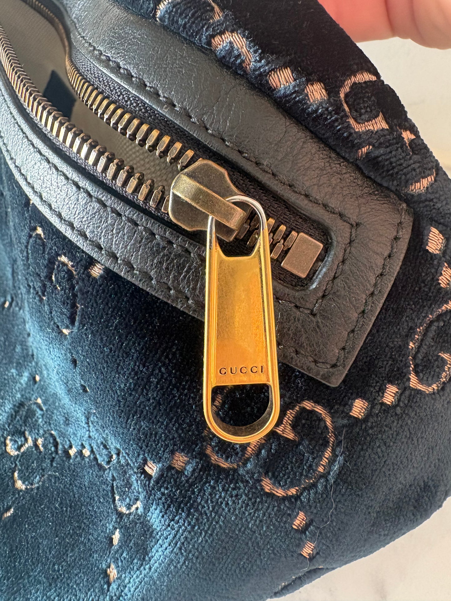 Gucci Ophidia velvet belt bag